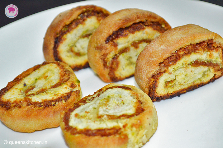 Khajur Paneer Bhakharwadi